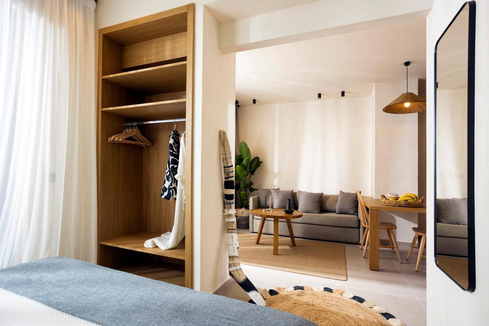 Pnoes Luxury Suites Paliouri Exterior foto